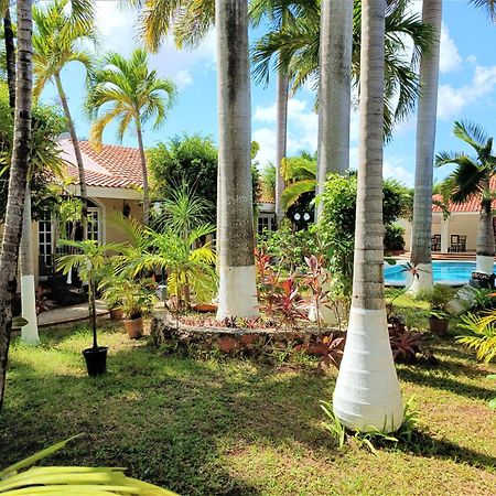 Tulipanes Cancún Exteriör bild