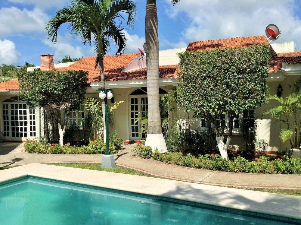 Tulipanes Cancún Exteriör bild