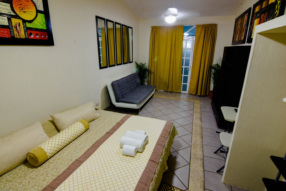 Tulipanes Cancún Exteriör bild