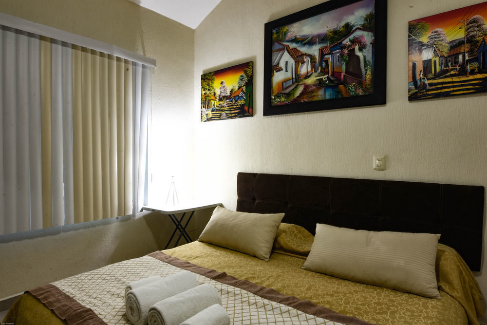 Tulipanes Cancún Exteriör bild