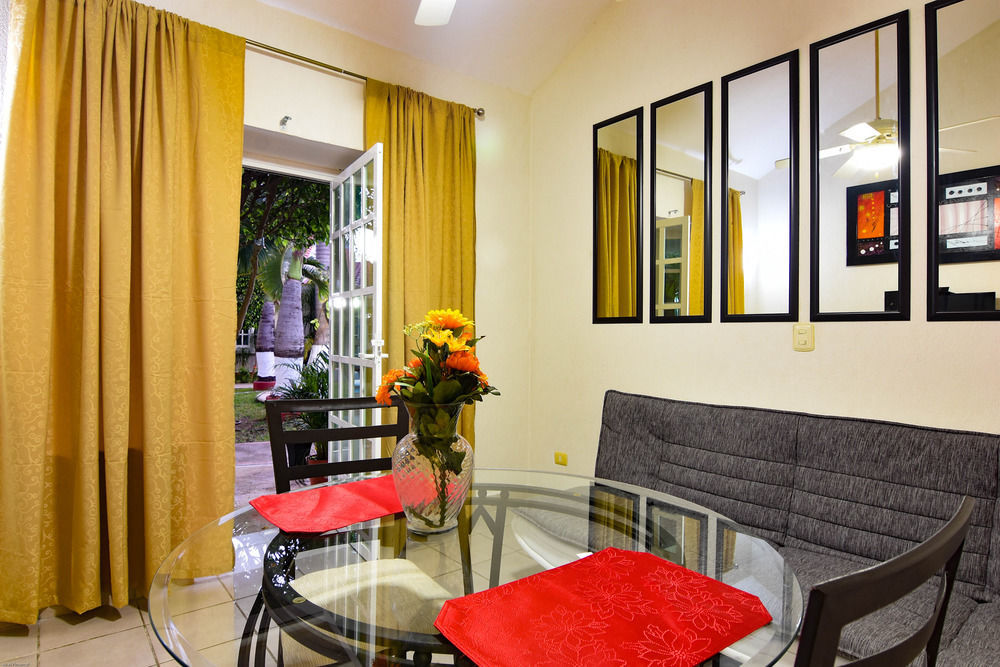 Tulipanes Cancún Exteriör bild