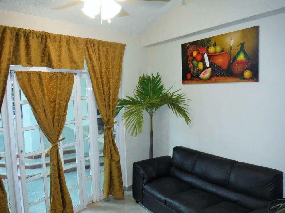 Tulipanes Cancún Exteriör bild